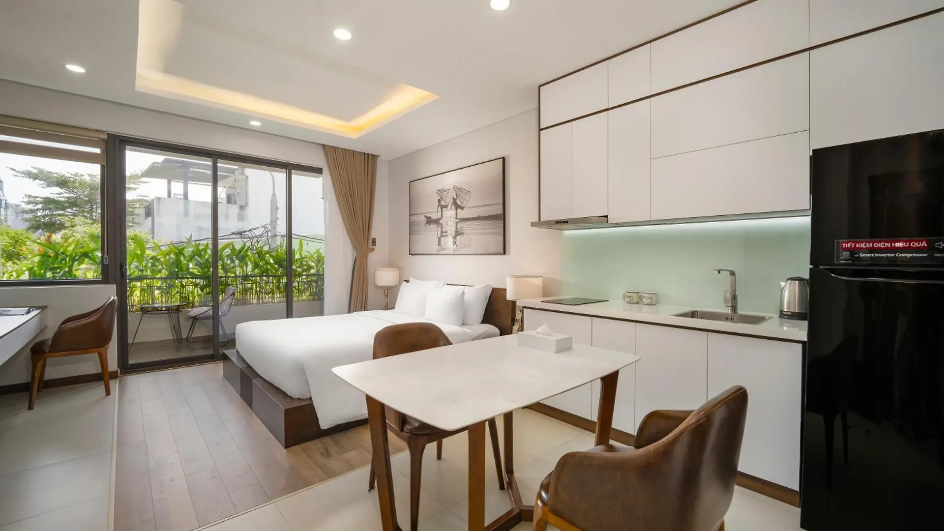 Luat Anh 88 Hotel & Apartment Da Nang 0*,  Vietnam