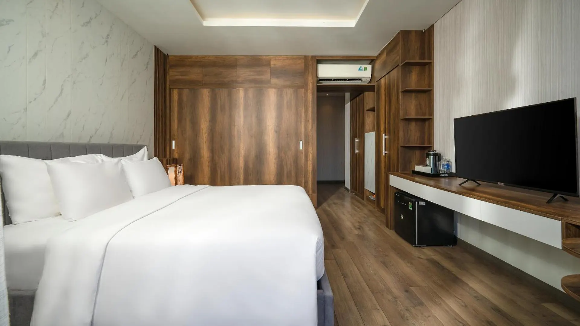 Luat Anh 88 Hotel & Apartment Da Nang